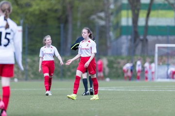 Bild 193 - wCJ Walddoerfer 2 - VfL Pinneberg 2 : Ergebnis: 7:0